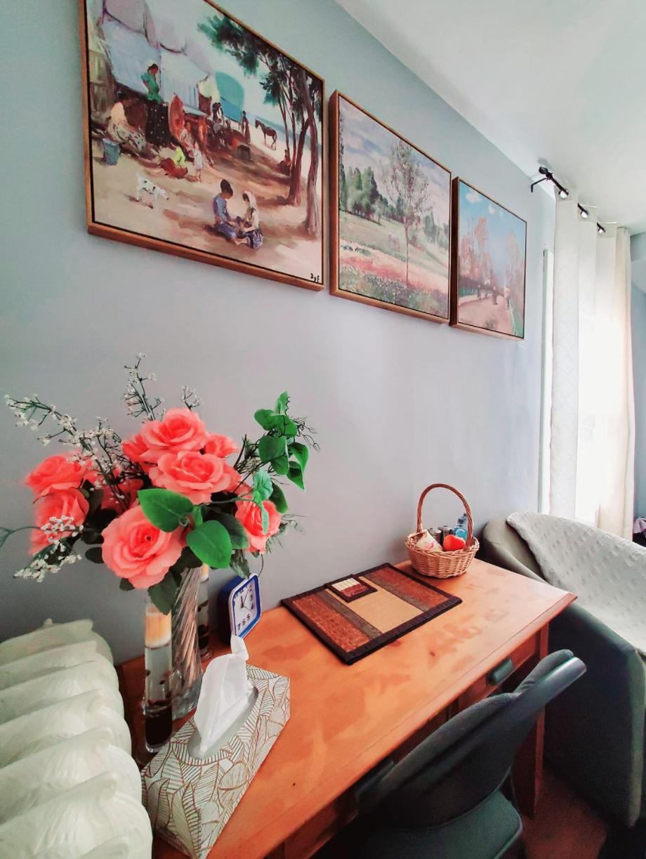 Merj'S Guest House In Wolesly Уинипег Екстериор снимка